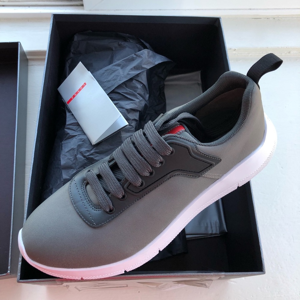 Prada Sneakers - men’s size 6